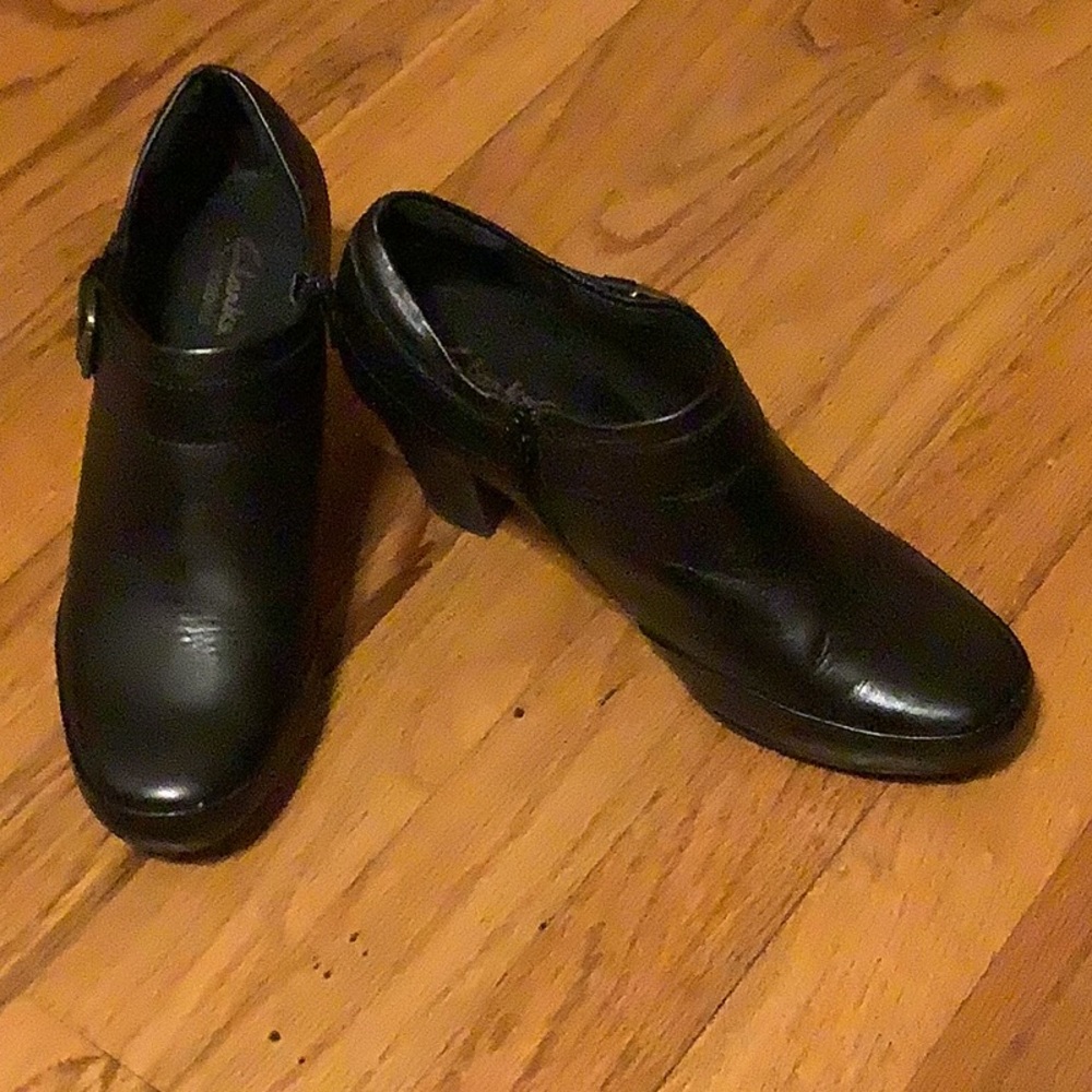 Clarks booties